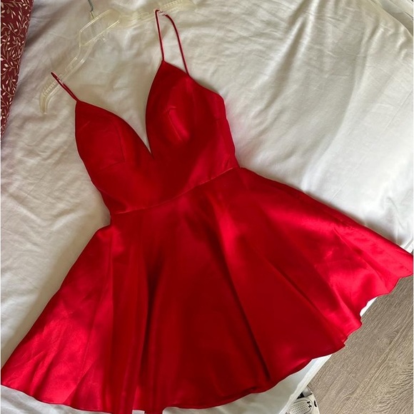 Sherri Hill Prom Dress - Picture 3 of 5